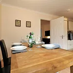 Signature - Angus House