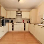 Signature - Angus House * Glasgow