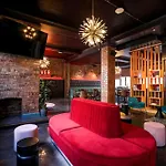 Revolver Hotel 4*