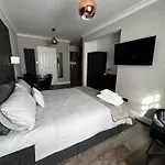 Amani - Centre 4* Glasgow