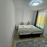 Nyaraló Lovely House With Private Parking! Glasgow! *