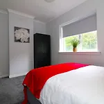 Signature - Huntley House Apartment