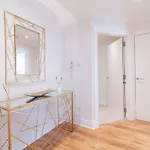 Large Blythswood *