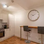 Large Blythswood