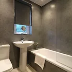 Signature - Glen Lee House Glasgow