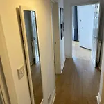Elder Park Apartment *