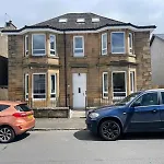 Elder Park דירה *