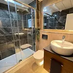 Floor Of The Building, Spectacular Views!