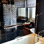 3 Bedroom - Free Parking & Wifi 350mbps