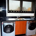 3 Bedroom - Free Parking & Wifi 350mbps גלאזגו