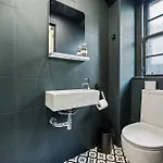 Appartamento Grand 2 Bed West End