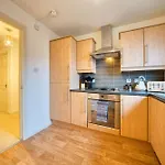 Lägenhet 2br Flat Location With Free Parking