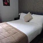 ホテル キングズ パーク 3*