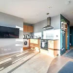 Stylish Finnieston Centre Free Parking *