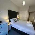 Principal - Merchant