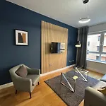 아파트 Principal - Merchant *