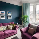 Newly Renovated Flat In Trendy Finnieston Appartamento Glasgow