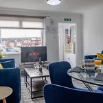 Apartment Spacious 2-bed Free Parking & Stadiums Glasgow