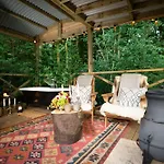 The Wagon At Finglen With Gorgeous Outdoor Bath Vakantiehuis