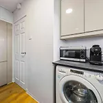 Stylish Flat Near Merchant *