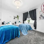 Fraser House By Klass Living Rutherglen בית נופש *