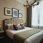 Native 4* غلاسغو