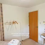 23 Lochburn Gardens - Carz *