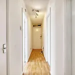 2br Flat Parking Near And Finnieston