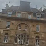 Daire Cosy And Bright 3-bedroom Flat Glasgow