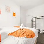 דירה Cosy And Bright 3-bedroom Flat *