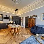 The Burnbank Experience * Glasgow