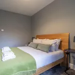Happy Haven Home, West End - Pass The Keys Apartment Glasgow