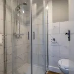 Happy Haven Home, West End - Pass The Keys