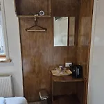 House 3* Glasgow