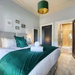 The Burnbank Experience Casa vacanze *