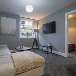 Happy Haven Home, West End - Pass The Keys Apartment Glasgow