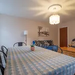 Gem Main Door Parking - Pass The Keys Appartement *