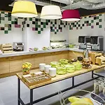 Отель Ibis Styles Centre George Square Глазго