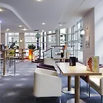 Novotel Centre