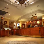 هوليداي إن غلاسكو تياترلاند 4*