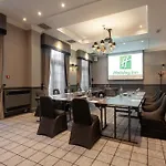 فندق هوليداي إن غلاسكو تياترلاند غلاسغو