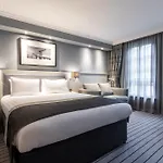 هوليداي إن غلاسكو تياترلاند 4*