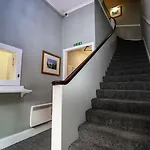 Charing Cross Hotel 3*