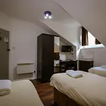 Charing Cross Hotel