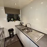 Likewise Modern Two Bedrooms For 4 In Area