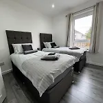 Villa Modern And Stylish 3 Bedroom 2 Bathroom West End House With Free Wifi And Parking Glasgow