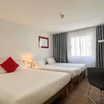 호텔 Novotel Centre