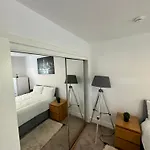 Superb Pansiyon Glasgow