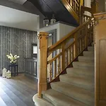 The Orchard Park Hotel 3*