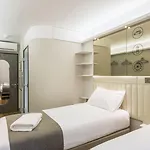 Hotel Point A